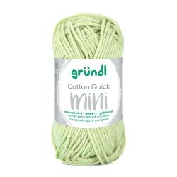 Hellgrüner Baumwollgarn in Mini-Größe. Verpackung mit dem Schriftzug 'gründl Cotton Quick mini'.