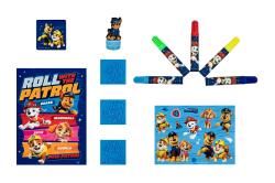 Kreativbox mit Paw Patrol Motiven. Enthält Stifte, Figuren und ein Buch.