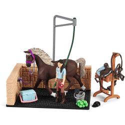 SCHLEICH® Spielfiguren-Set Horse Club Waschplatz Emily & Luna