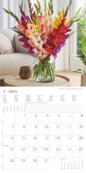 Alpha Edition - Blumen 2025 Broschürenkalender, 30x30cm, Wandkalender mit Platz für Notizen und Termine, hochwertige Bildmotive, Mondphasen, Monatsübersicht und Ferientermine DE/AT/CH