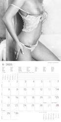 Alpha Edition - Feminine 2025 Broschürenkalender, 30x30cm, Wandkalender mit Platz für Notizen und Termine, erotische Bilder, Monatsübersicht