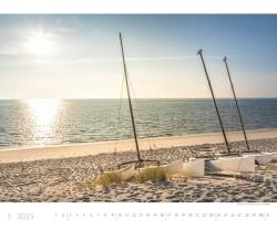 Alpha Edition - Sylt 2025 Bildkalender XXL, 60x50cm, Kalender mit Insel-Einblicke, großflächige Aufnahmen für jeden Monat, Monatsübersicht und internationales Kalendarium