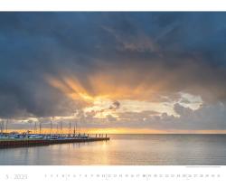 Alpha Edition - Sylt 2025 Bildkalender XXL, 60x50cm, Kalender mit Insel-Einblicke, großflächige Aufnahmen für jeden Monat, Monatsübersicht und internationales Kalendarium