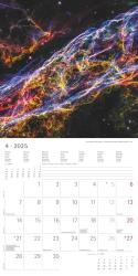 Alpha Edition - Space 2025 Broschürenkalender, 30x30cm, Wandkalender mit Platz für Notizen und Termine, Motive aus der Galaxie, Monatsübersicht und Ferientermine DE/AT/CH