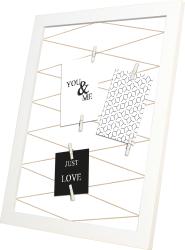 Wandbild mit drei Karten. Oben: 'YOU & ME' in Schwarz auf Weiß. Mitte: geometrisches Muster in Schwarz-Weiß. Unten: 'JUST LOVE' auf schwarzem Hintergrund.