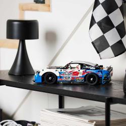 LEGO® Technic NASCAR Next Gen Chevrolet Camaro ZL1 672 Teile 42153