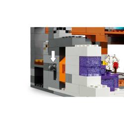 LEGO® Minecraft Die Mine in den Badlands 538 Teile 21263