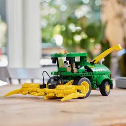 LEGO® TECHNIC John Deere 9700 Forage Harvester 559 Teile 42168