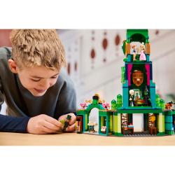 LEGO® Wicked Willkommen in Emerald City 945 Teile 75684