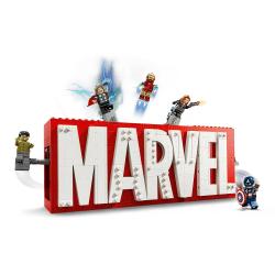 LEGO® Marvel Logo & Minifiguren 931 Teile 76313