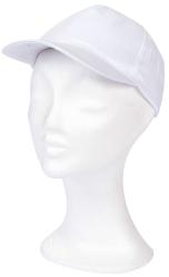 weiße Baseballkappe ohne Aufdruck. Flacher Schirm, schlichtes Design. Auf einem weißen Kopfmodell präsentiert.