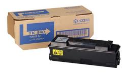 Toner Kit in schwarzer Farbe. Verpackung in braunem Karton mit blauer Beschriftung.