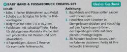 Baby Hand- und Fußabdruck Kreativ-Set in einem weißen Rahmen. Enthält Platz für Fotos und Abdrucke.