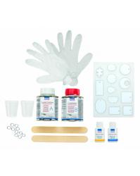 Kreativset für Schmuckherstellung mit Gießharz. Enthält verschiedene Formen und Farben von Harzstücken.