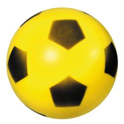 Gelbe Fußball mit schwarzen Pentagons. Rund und weich.