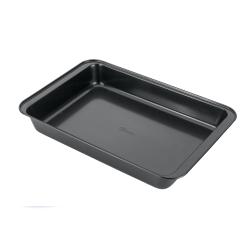 Schwarze rechteckige Backform aus Kunststoff. Flache, glatte Oberfläche.