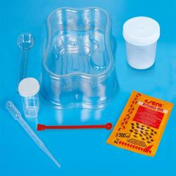 Set zur Zucht von Artemia. Enthält Behälter, Pipette, Messlöffel und Futter.