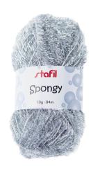 silbernes Garn in einem Knäuel. Weich und glänzend. Verpackung mit dem Schriftzug 'Stafil Spongy'.