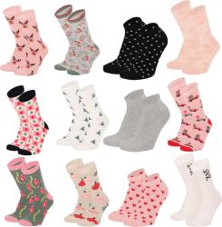 Adventkalender mit 12 Paar Damensocken befüllt