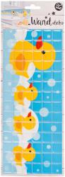 Wanddeko mit drei gelben Enten auf blauem Hintergrund. Bubbles in verschiedenen Größen sind ebenfalls abgebildet.