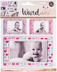 Drei Bilderrahmen in verschiedenen Größen. Bunte Rahmen mit Herzmotiven. Zwei Bilder in Schwarz-Weiß von Babys. Ein Rahmen mit Streifenmuster.