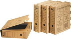 Vier braune Archivboxen aus Karton. Eine Box ist geöffnet, die anderen stehen aufrecht.