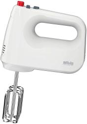 Weißer Handmixer mit einem ergonomischen Griff. Zwei Rührbesen sind sichtbar.