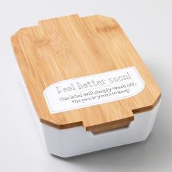 Verpackung für Smart Label aus Papier, löslich. Maße: 13,9 cm x 0,9 m.