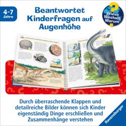 Buchcover mit dem Titel 'Wir erforschen die Dinosaurier'. Abbildung eines großen Dinosauriers und mehrere kleinere Dinosaurier in verschiedenen Farben.
