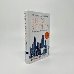 Buchcover mit dem Titel Hell's Kitchen. Darstellung einer Skyline von New York mit bekannten Wolkenkratzern in Blau- und Grautönen.