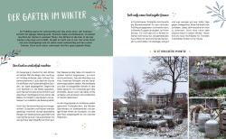 Titel Der Garten im Winter in großen weißen Buchstaben auf grünem Hintergrund. Daneben kleine Zweige mit roten Beeren und blauen Nadeln. Auf der rechten Seite ein Foto eines winterlichen Gartens mit Bäumen, Pflanzen und Dekorationen.