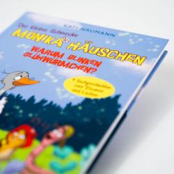 Kati Naumann: Die kleine Schnecke Monika Häuschen 3: Warum blinken Glühwürmchen? - gebunden