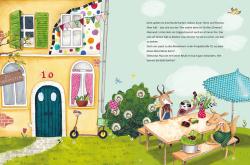 Buchcover mit dem Titel 'Zimmer frei in der Knispelstraße 10'. Illustration eines bunten Hauses mit Tieren und einem Schild 'zu vermieten'.