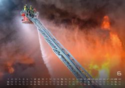 FIREFIGHTER - Retter in der Not - Feuerwehr - 2025 - Kalender DIN A2