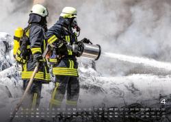 FIREFIGHTER - Retter in der Not - Feuerwehr - 2025 - Kalender DIN A3