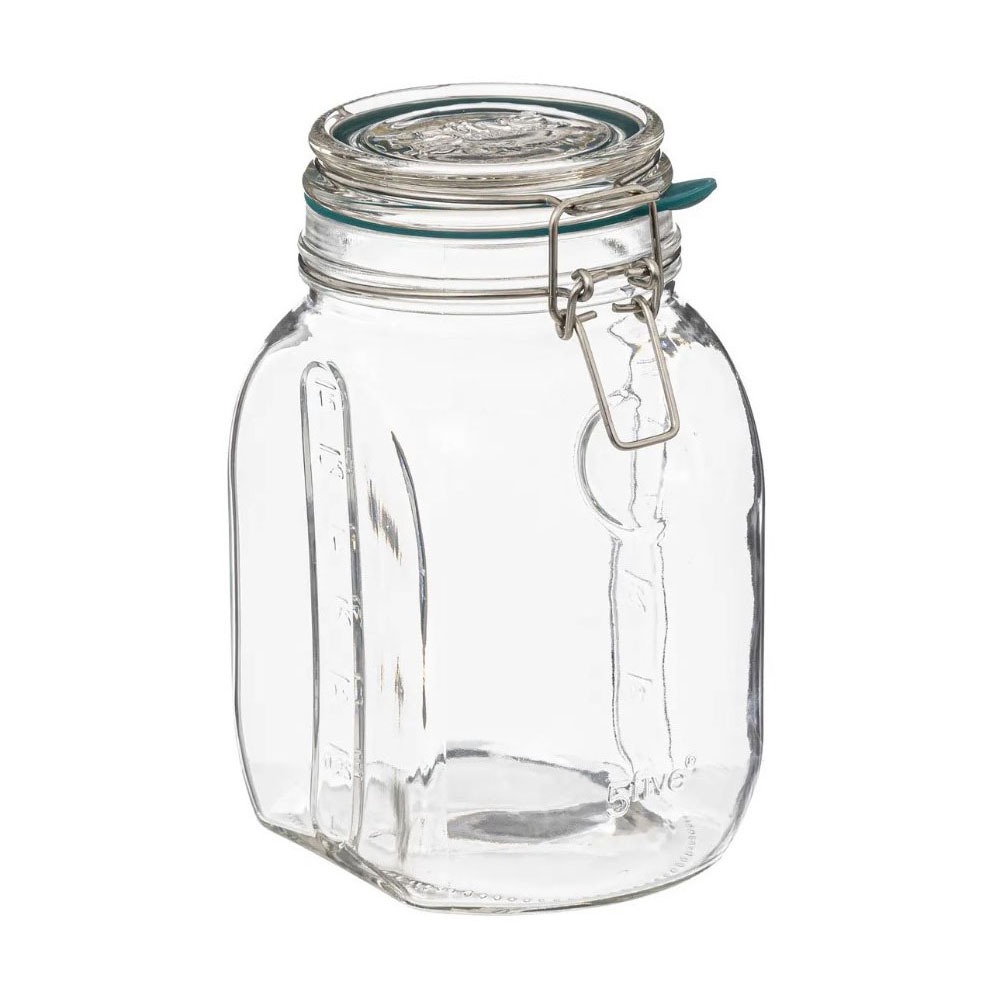 Glasbehälter mit einem Deckel und einem Verschluss. Rechteckige Form, transparent.