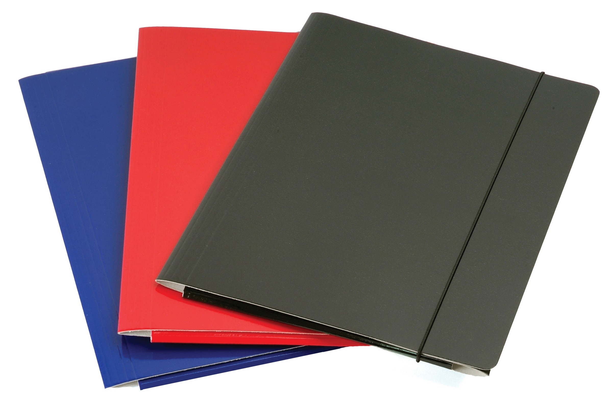 Drei Ordner in verschiedenen Farben: blau, rot und schwarz. Die Ordner sind flach und haben einen elastischen Verschluss.