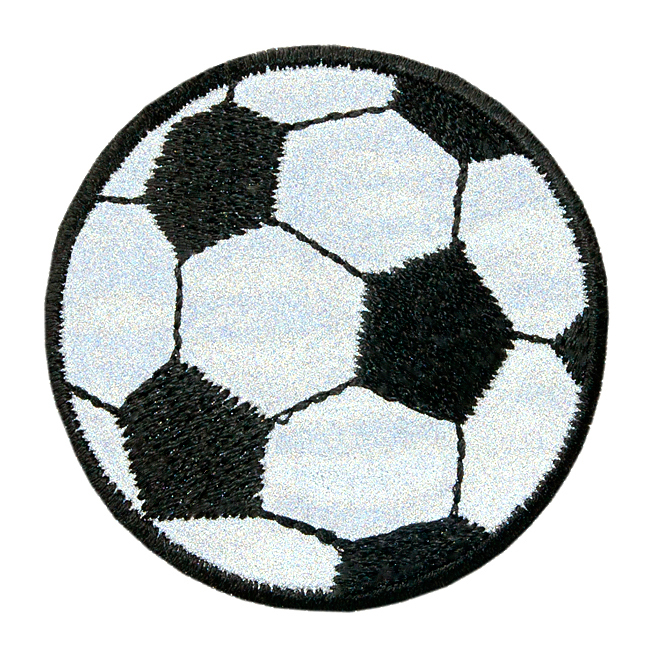 Runder Aufnäher in Form eines Fußballs. Schwarz-weiße Musterung mit hexagonalen und pentagonalen Feldern.