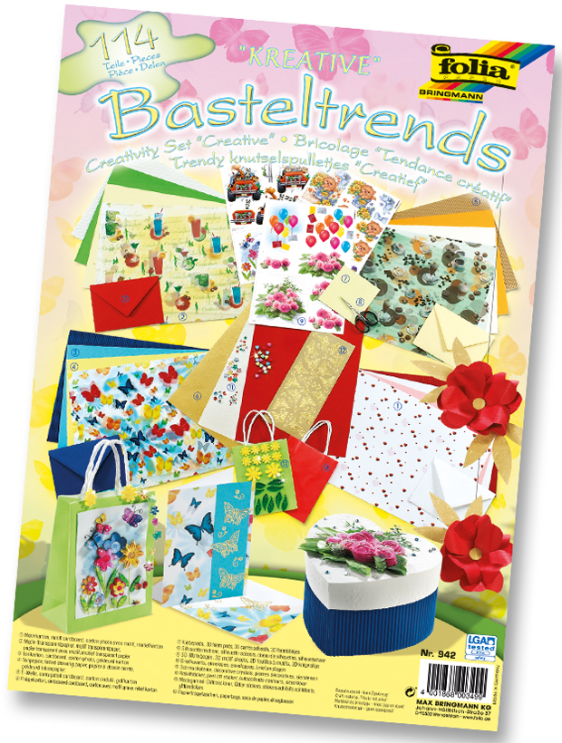 Bastelset mit verschiedenen kreativen Materialien. Enthält bunte Papiere, Umschläge und Dekorationselemente.