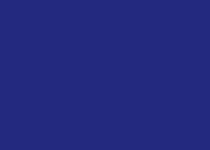 Dunkelblaue Fläche ohne Muster oder Text. Einheitliche Farbe, glatt und gleichmäßig.