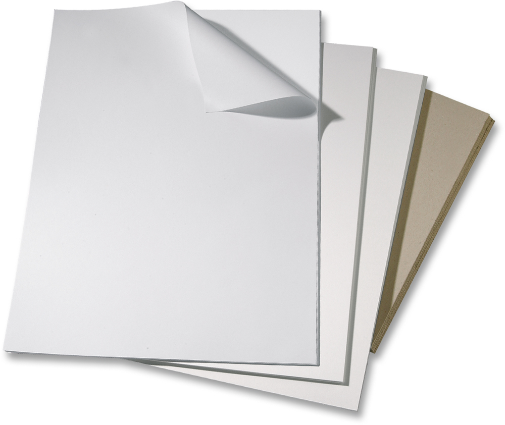 Vier Blätter Papier in unterschiedlichen Farben und Stärken. Oben ein Blatt mit umgeschlagenem Rand.