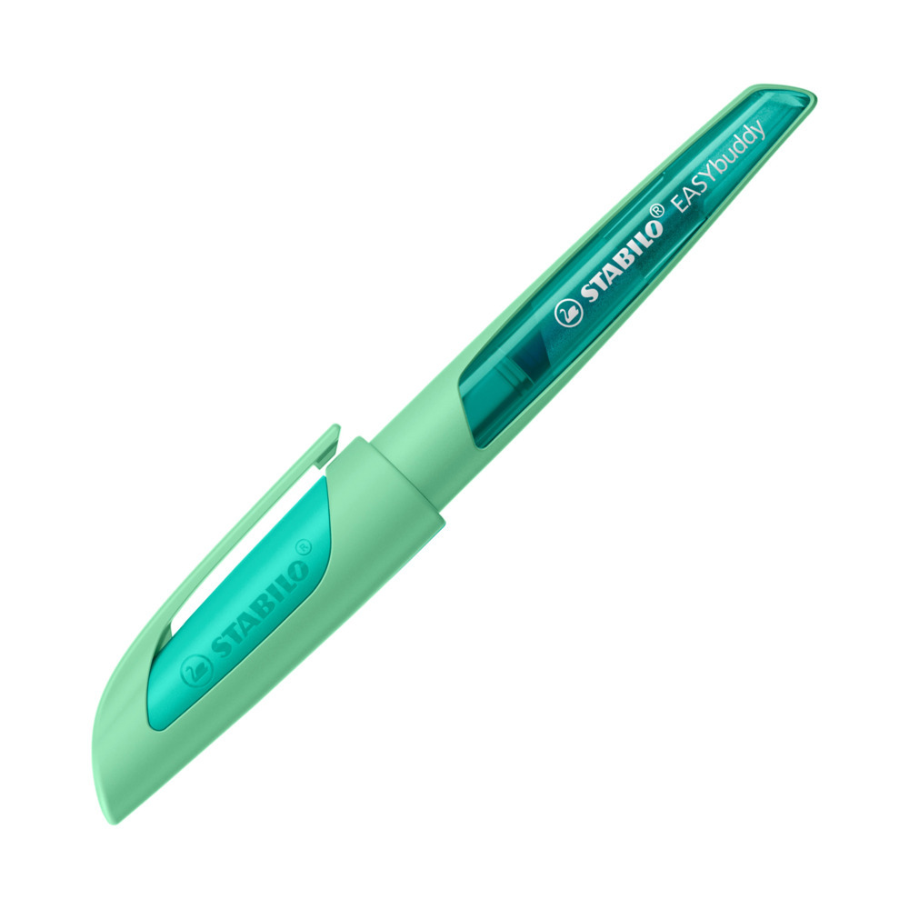 grüner Textmarker mit ergonomischem Design. Kappe und Spitze in einem helleren Grünton.