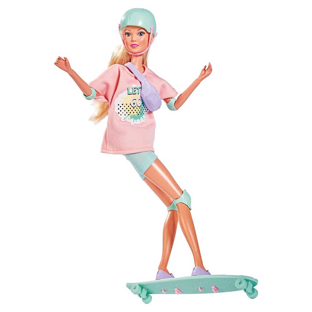 SIMBA Steffi Love Longboard Girl im coolen Outfit mit Skateboard, Schoner und Helm bunt