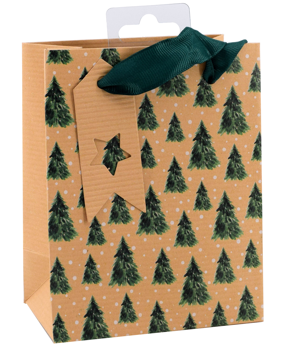 Geschenktüte mit grünem Baum-Muster auf braunem Hintergrund. Mit einem grünen Band und einer Stern-Aussparung.
