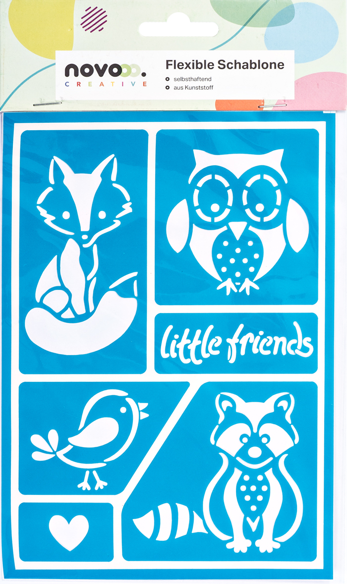 Blaue Schablone mit Tiermotiven. Enthält einen Fuchs, eine Eule, einen Vogel und einen Waschbären.