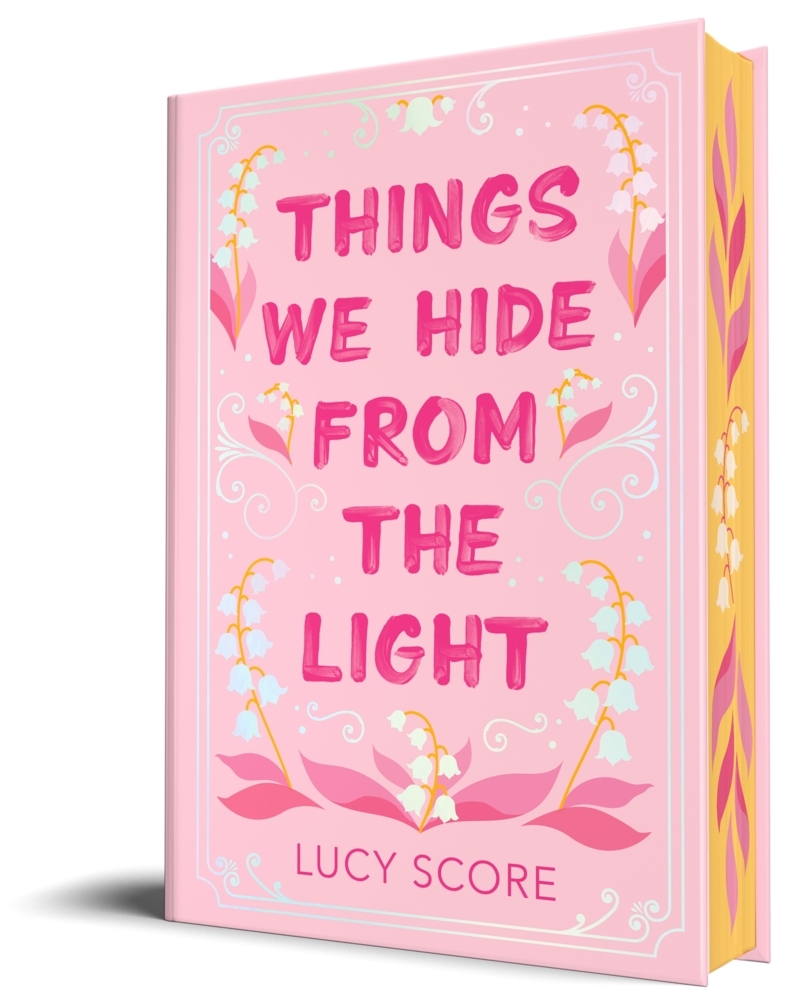 Lucy Score: Things We Hide from the Light (Collector´s Edition) - gebunden