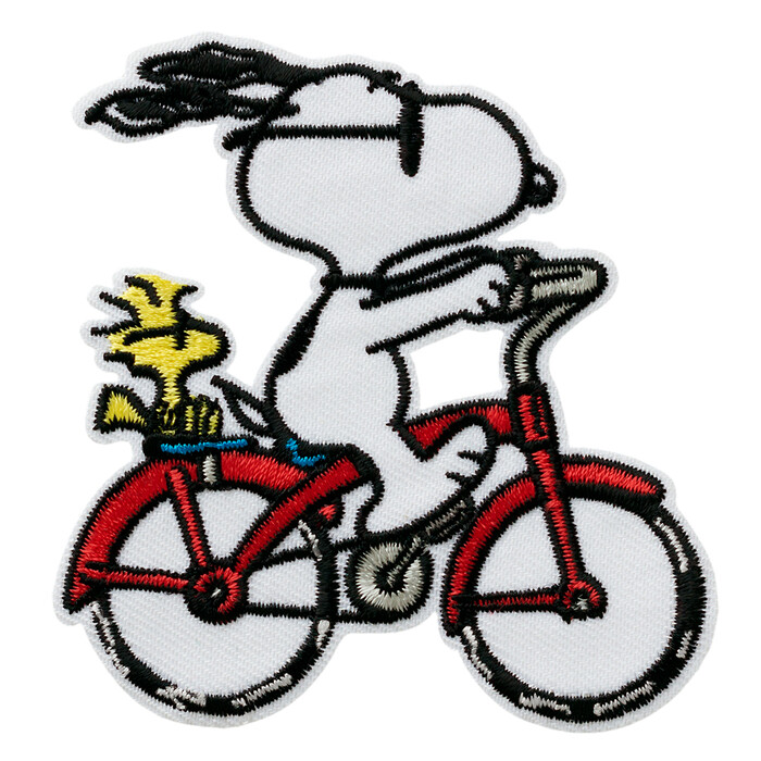 Applikation Snoopy Fahrrad 7,8 x 7,4 cm weiß