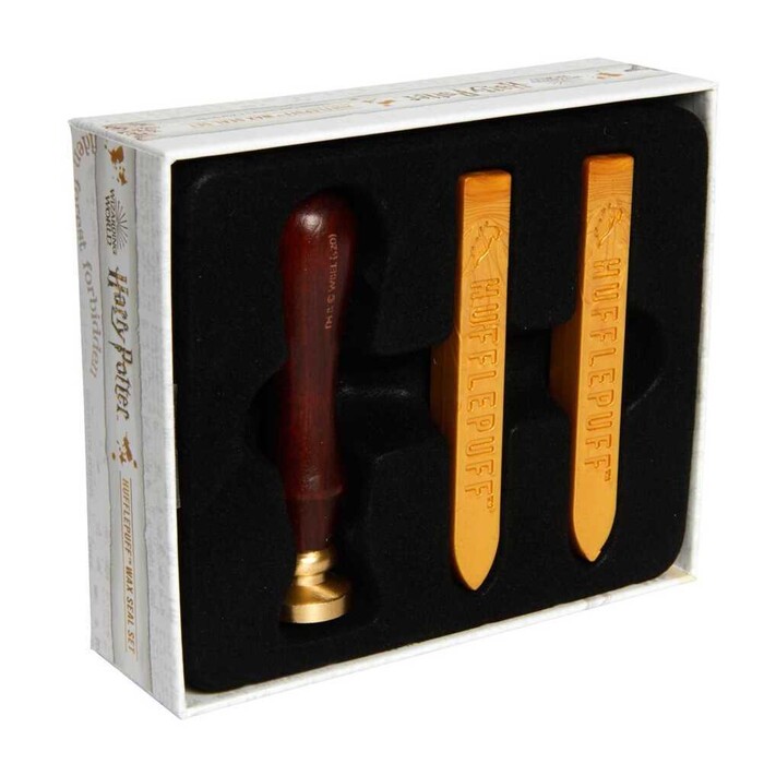 Simon & Schuster Us Harry Potter: Hufflepuff Wax Seal Set - Image 2